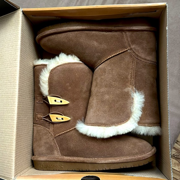 NEW BearPaw Abigail Boots - Size 6 - Picture 6 of 6